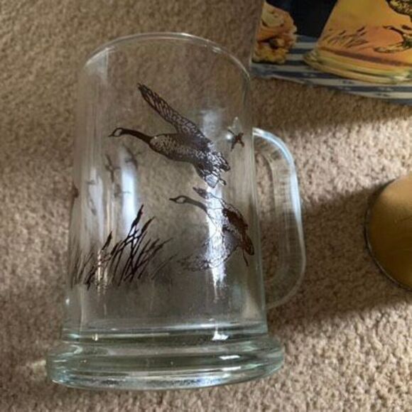 Avon The Perfect Combo Mug With Gourmet Popcorn 1982 - Picture 2 of 8